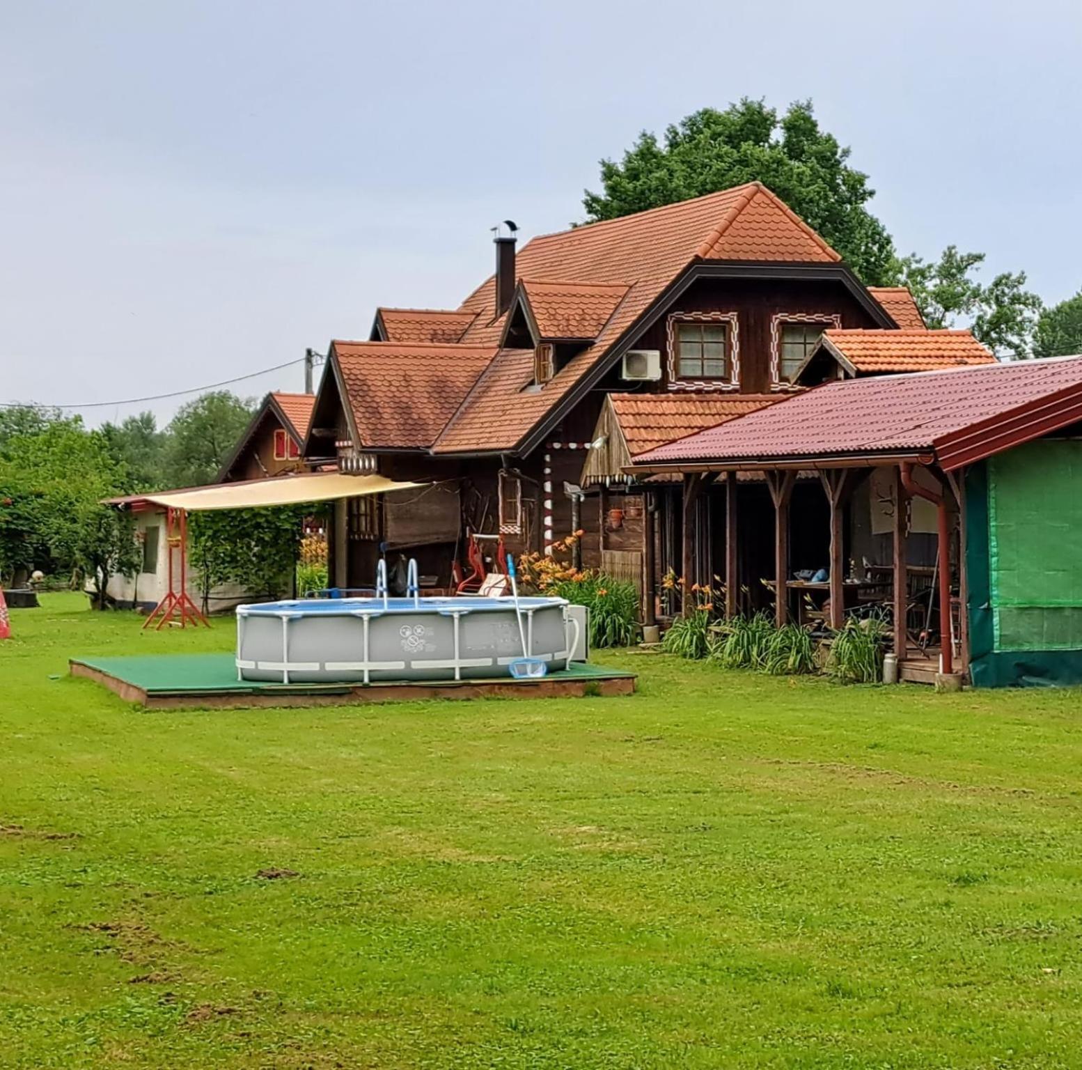 Rooms Ma La Karlovac Exterior foto